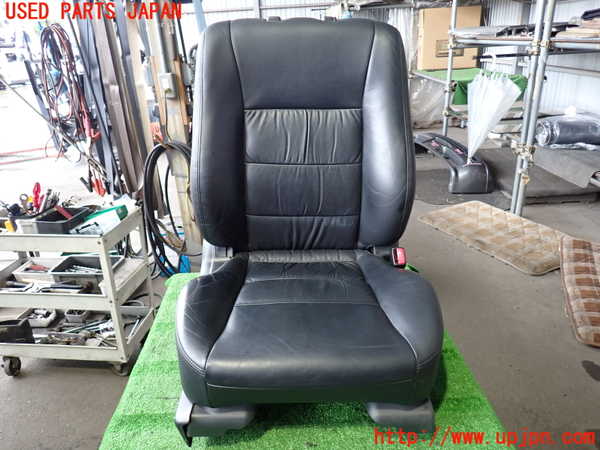 2UPJ-33267035]パジェロ(V75W)運転席シート 中古_m0001.jpg
