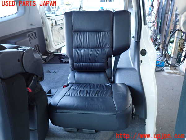 2UPJ-33267175]パジェロ(V75W)左2列目シート 中古_m0001.jpg