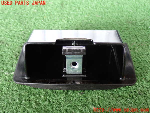2UPJ-33267822]パジェロ(V75W)灰皿2 中古_m0002.jpg