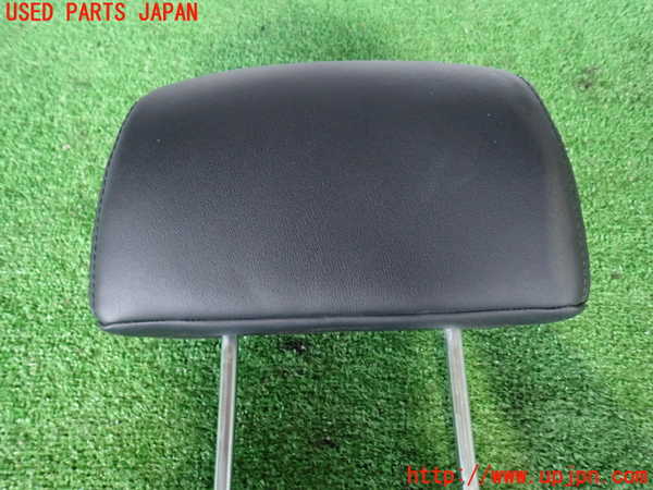 2UPJ-33267270]パジェロ(V75W)左3列目ヘッドレスト 中古_m0001.jpg