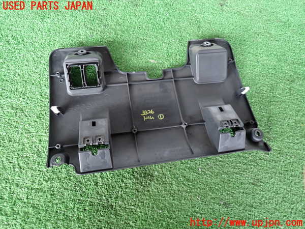 2UPJ-33267691]パジェロ(V75W)内装トリム類1 中古_m0002.jpg