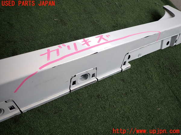 2UPJ-33271392]レクサス・CT200h(ZWA10)左サイドステップ 中古_m0002.jpg