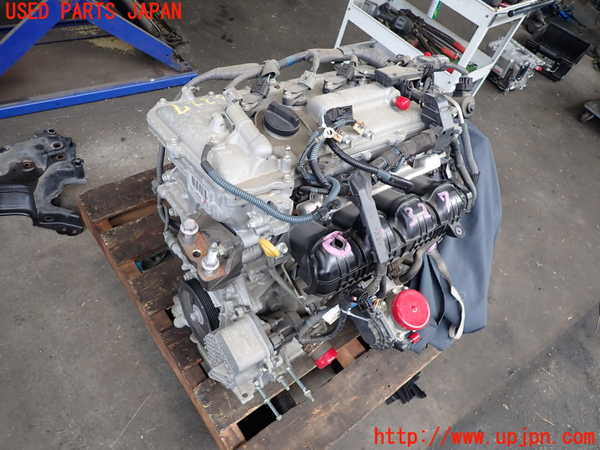 2UPJ-33272010]レクサス・CT200h(ZWA10)エンジン 2ZR-FXE (ジャンク品) 中古_m0001.jpg