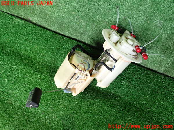 2UPJ-33272510]レクサス・CT200h(ZWA10)燃料ポンプ 中古_m0001.jpg