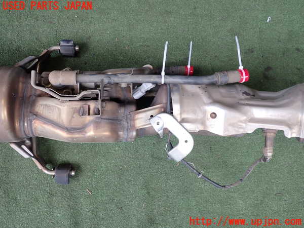 2UPJ-33272661]レクサス・CT200h(ZWA10)触媒1 中古_m0002.jpg
