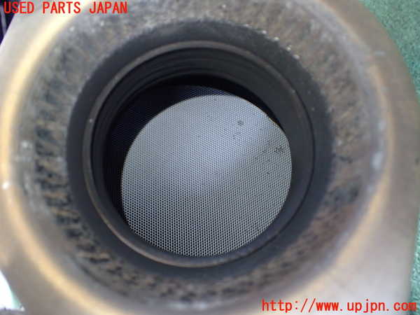 2UPJ-33272661]レクサス・CT200h(ZWA10)触媒1 中古_m0003.jpg