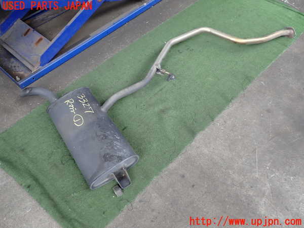 2UPJ-33272671]レクサス・CT200h(ZWA10)リアマフラー1 中古_m0001.jpg