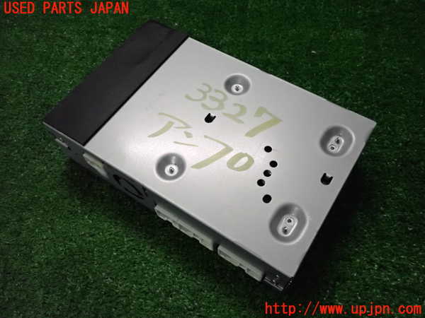 2UPJ-33276525]レクサス・CT200h(ZWA10)アンプ 中古_m0001.jpg