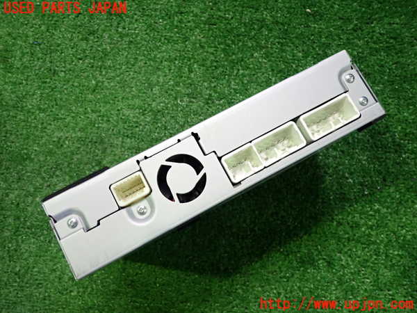 2UPJ-33276525]レクサス・CT200h(ZWA10)アンプ 中古_m0003.jpg