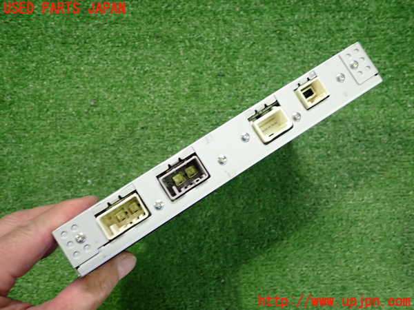 2UPJ-33276660]レクサス・CT200h(ZWA10)TVチューナー 中古_m0003.jpg