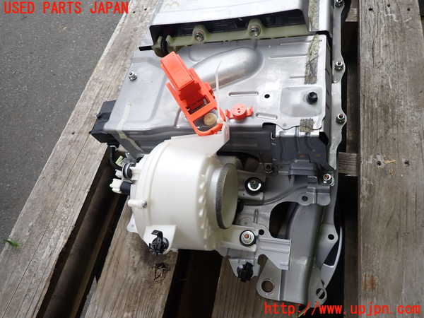 2UPJ-33276911]レクサス・CT200h(ZWA10)ハイブリッドバッテリー1 中古_m0002.jpg