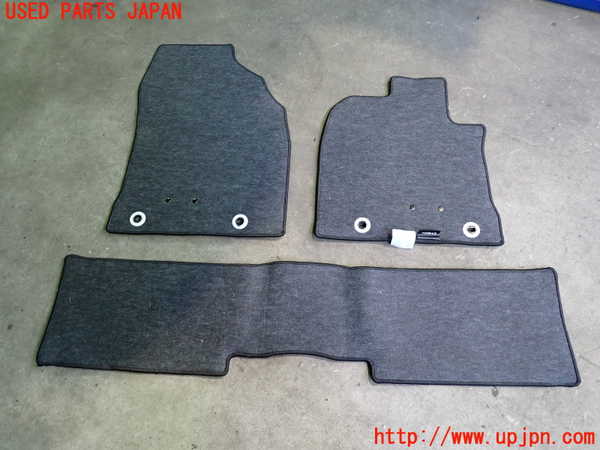 2UPJ-33277800]レクサス・CT200h(ZWA10)フロアマット 中古_m0004.jpg