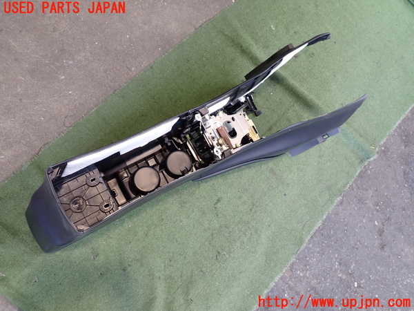 2UPJ-33277540]レクサス・CT200h(ZWA10)センターコンソール 中古_m0005.jpg