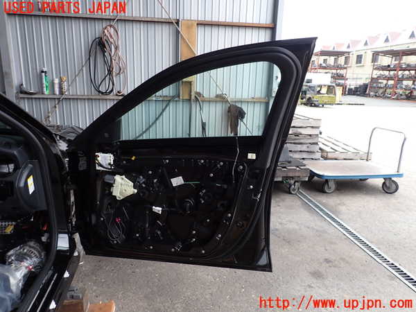 2UPJ-33281230]ベンツ C200 ステーションワゴン(205242)(205)右前ドア 中古(43R-00049 M25)_m0004.jpg