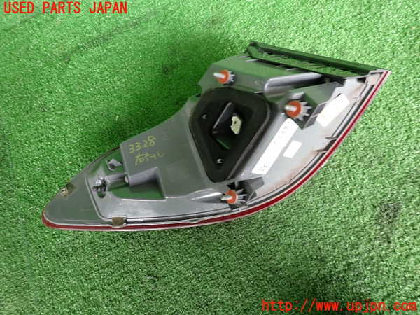 2UPJ-33281530]ベンツ C200 ステーションワゴン(205242)(205)右テールランプ 中古_m0002.jpg