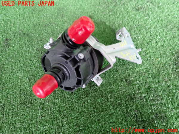 2UPJ-33282110]ベンツ C200 ステーションワゴン(205242)(205)ウォーターポンプ 中古_m0001.jpg