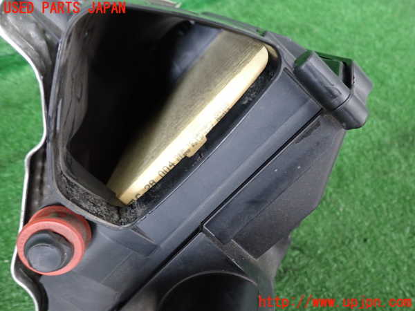 2UPJ-33282560]ベンツ C200 ステーションワゴン(205242)(205)エアクリーナーボックス 中古_m0003.jpg
