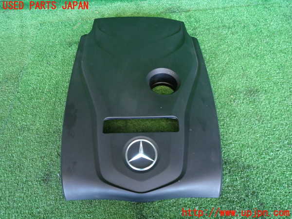 2UPJ-33282160]ベンツ C200 ステーションワゴン(205242)(205)エンジンアッパーカバー 中古_m0001.jpg