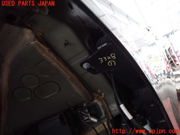 2UPJ-33286791]ベンツ C200 ステーションワゴン(205242)(205)ウォッシャータンク1 中古_m0002.jpg