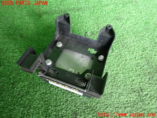 2UPJ-33286383]ベンツ C200 ステーションワゴン(205242)(205)センサー3 中古_m0002.jpg