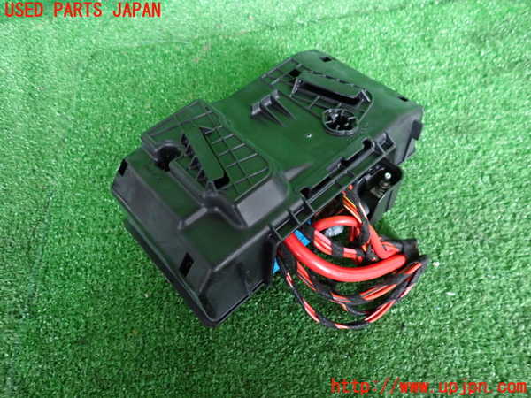 2UPJ-33286742]ベンツ C200 ステーションワゴン(205242)(205)ヒューズボックス2 中古_m0002.jpg