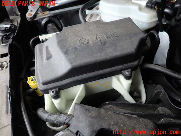 2UPJ-33286743]ベンツ C200 ステーションワゴン(205242)(205)ヒューズボックス3 中古_m0001.jpg