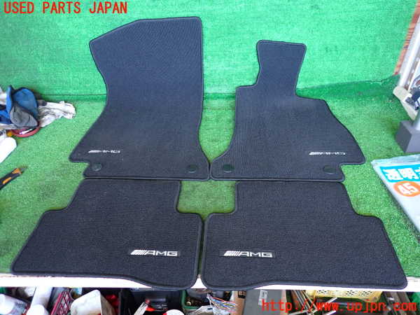 2UPJ-33287800]ベンツ C200 ステーションワゴン(205242)(205)フロアマット 中古_m0001.jpg