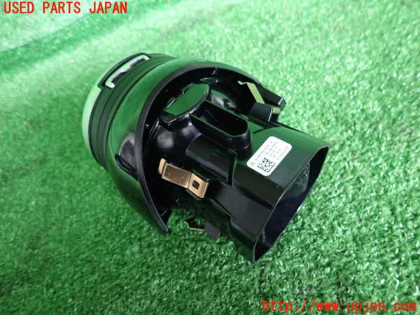 2UPJ-33287527]ベンツ C200 ステーションワゴン(205242)(205)エアコン吹き出し口2 (右) 中古_m0004.jpg