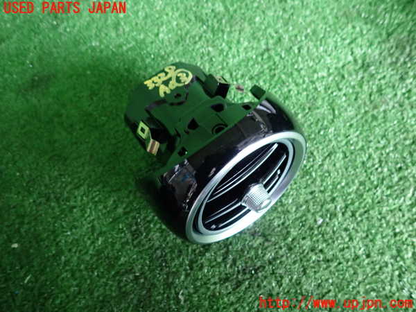 2UPJ-33287528]ベンツ C200 ステーションワゴン(205242)(205)エアコン吹き出し口3 (左) 中古_m0002.jpg