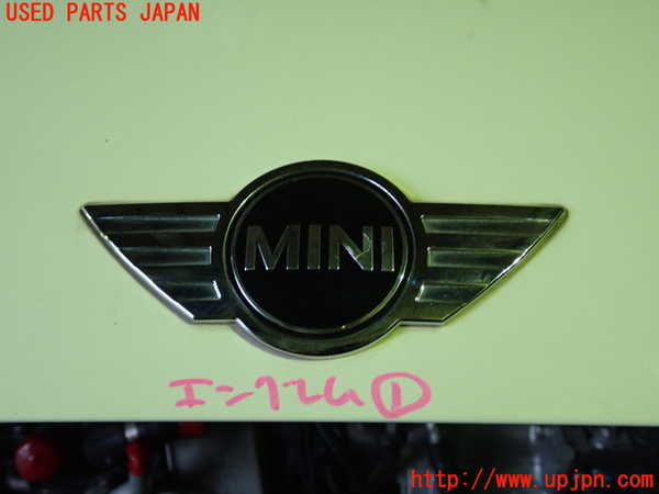 5UPJ-33291631]BMW ミニ(MINI)クーパー(XS15 F55)エンブレム1 中古_m0001.jpg