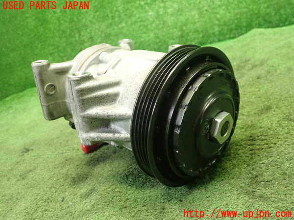 5UPJ-33306025]スペイド(ポルテ)(NCP141)エアコンコンプレッサー 中古_m0003.jpg