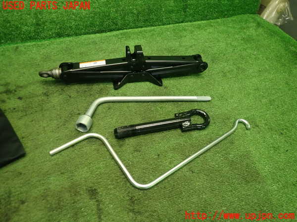 1UPJ-33307805]スペイド(ポルテ)(NCP141)車載工具 中古_m0003.jpg