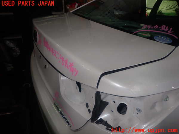 1UPJ-33311500]レクサス・GS300h(AWL10)トランク 中古_m0002.jpg