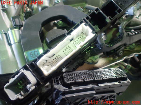 1UPJ-33312010]レクサス・GS300h(AWL10)エンジン 2AR-FSE 中古_m0003.jpg