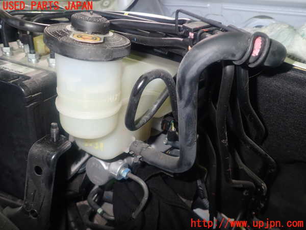 1UPJ-33314050]レクサス・GS300h(AWL10)ブレーキマスターシリンダー 中古_m0001.jpg