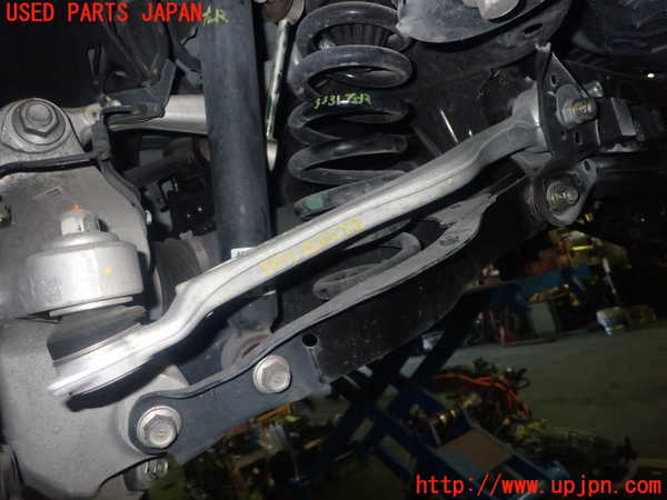 1UPJ-33315226]レクサス・GS300h(AWL10)左リアロアアーム1 中古_m0001.jpg