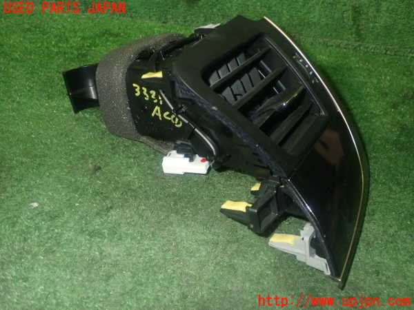 1UPJ-33317526]レクサス・GS300h(AWL10)エアコン吹き出し口1 中古_m0002.jpg