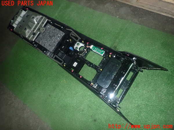 1UPJ-33317540]レクサス・GS300h(AWL10)センターコンソール 中古_m0003.jpg