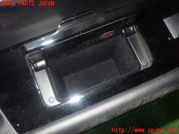 1UPJ-33311324]レクサス・GS300h(AWL10)左後ドア内張り 中古_m0003.jpg