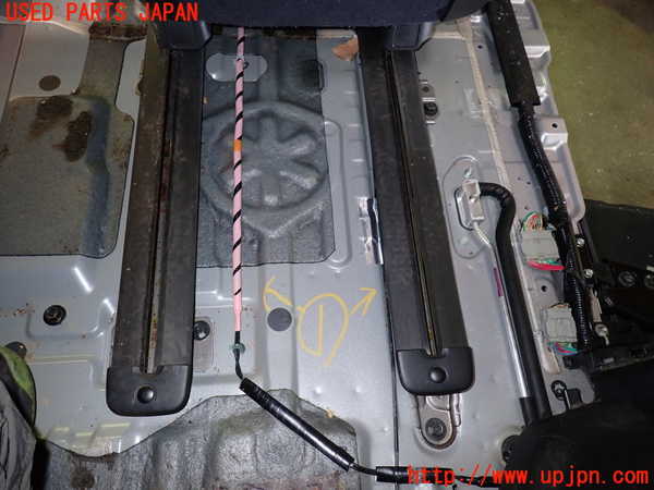 1UPJ-33327496]ステップワゴン スパーダ(RG1)シートレール①1 中古_m0002.jpg