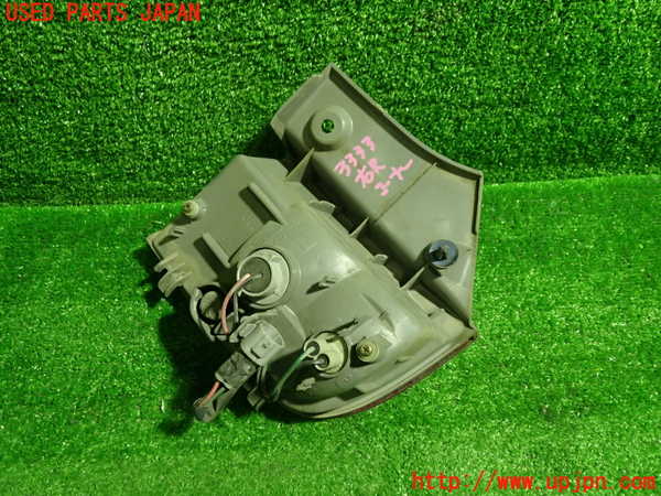 1UPJ-33331154]アイシス(ANM10W)右リアコーナーランプ 中古_m0003.jpg