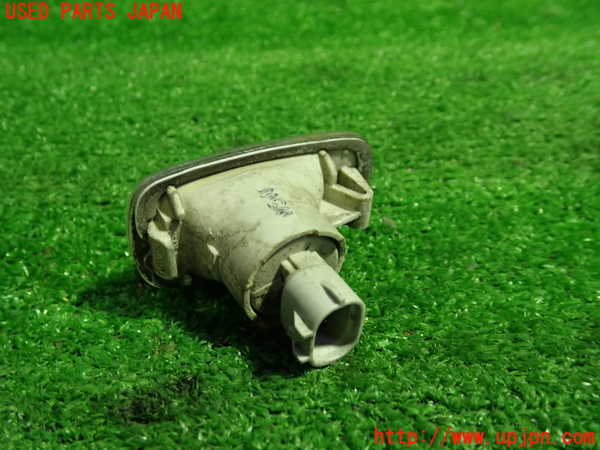 1UPJ-33331160]アイシス(ANM10W)右ウィンカーレンズ 中古_m0002.jpg