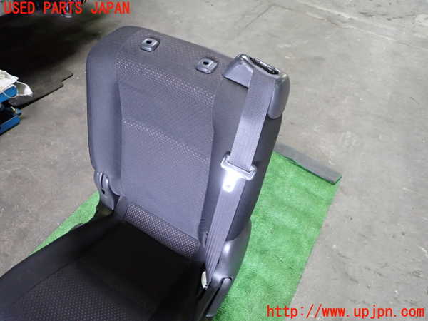 1UPJ-33337065]アイシス(ANM10W)助手席シート 中古_m0002.jpg