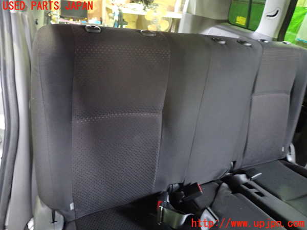 1UPJ-33337145]アイシス(ANM10W)右2列目シート 中古_m0002.jpg
