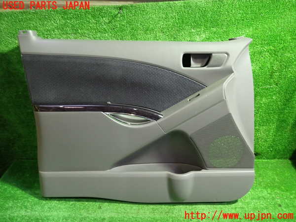1UPJ-33331264]アイシス(ANM10W)左前ドア内張り 中古_m0001.jpg