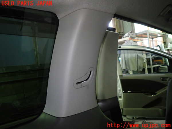 1UPJ-33337680]アイシス(ANM10W)左リアピラートリム 中古_m0003.jpg