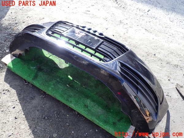 1UPJ-33341010]アウディ・A6(4GCHVS)フロントバンパー 中古_m0001.jpg