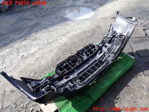 1UPJ-33341010]アウディ・A6(4GCHVS)フロントバンパー 中古_m0005.jpg