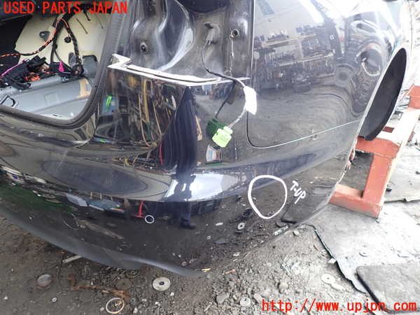 1UPJ-33341610]アウディ・A6(4GCHVS)リアバンパー 中古_m0002.jpg