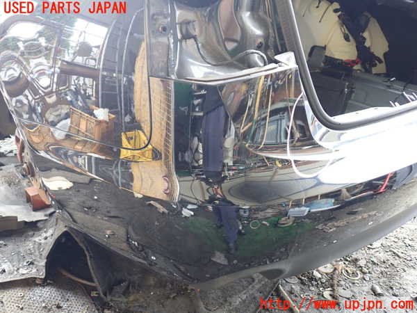 1UPJ-33341610]アウディ・A6(4GCHVS)リアバンパー 中古_m0004.jpg